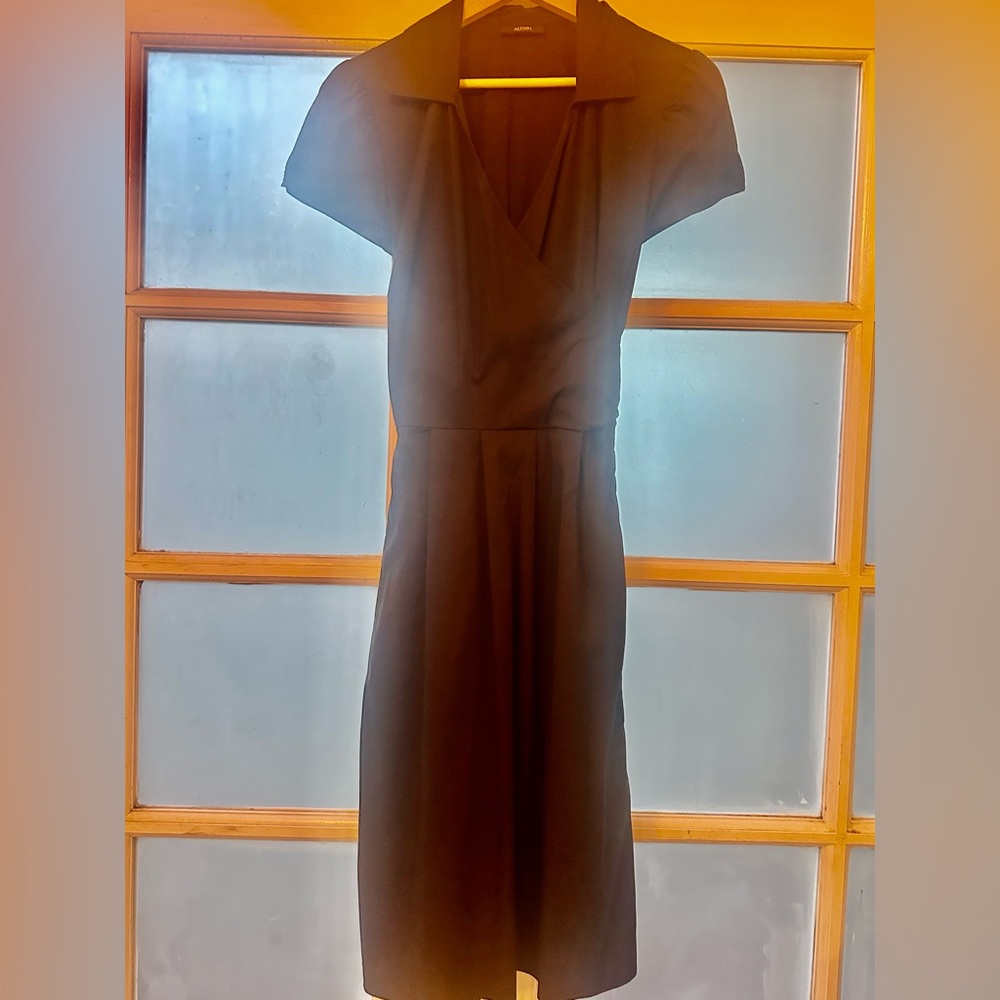 Wrap Dress. Black, Midi length. Capped Sleeve. Cotton Blend. Classic. LBD - Picture 8 of 11